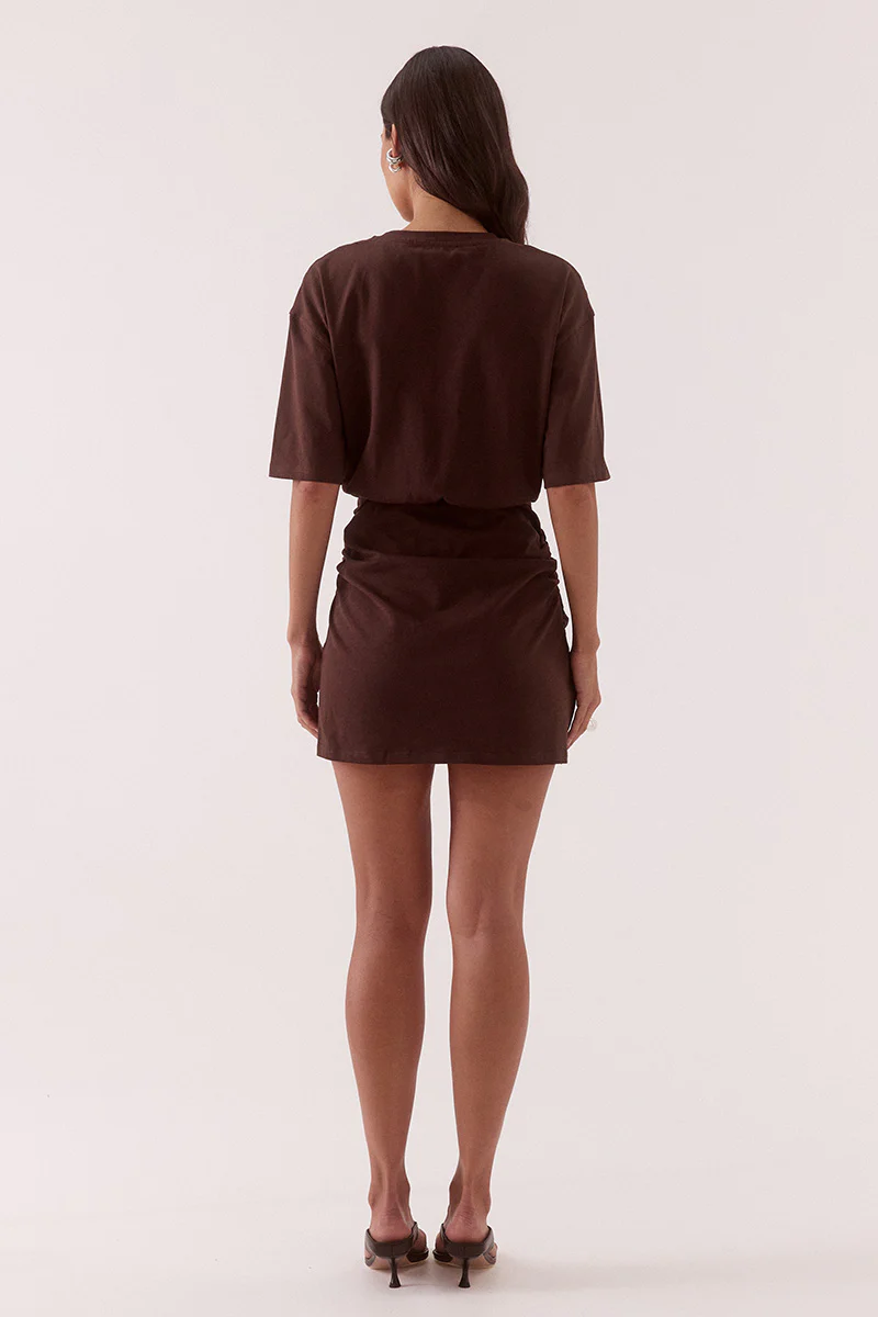 IZEL TEE DRESS - BITTER CHOCOLATE - Image 4