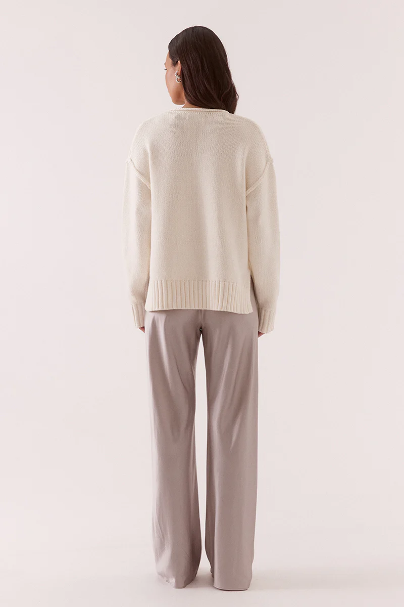 LANE PLUNGE SWEATER - CREAM - Image 4